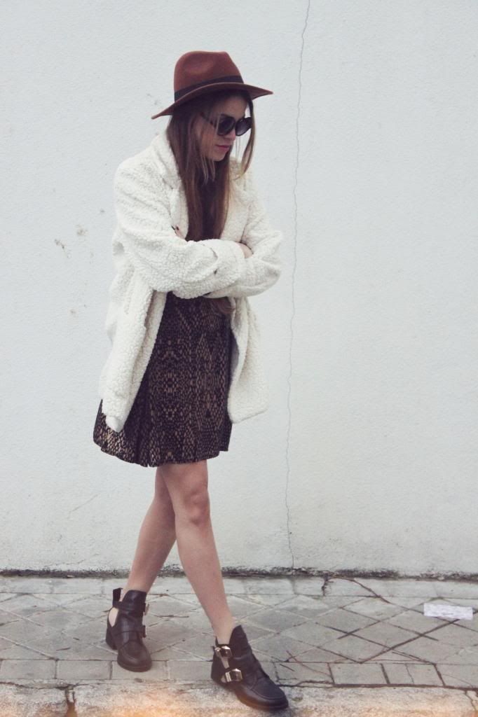 photo GATRIMONCOATAXPARISDRESSCHOIESBOOTSZEROUVSUNNIES3jpg_effected_zps9bfd9371.jpg