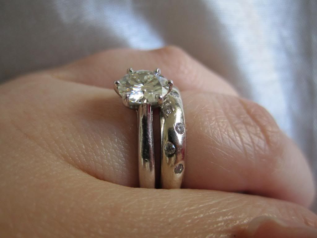 Platinum vs White Gold PLUS Moissy w Diamonds photos!