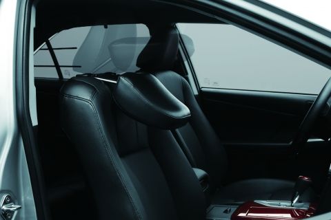 gia toyota camry