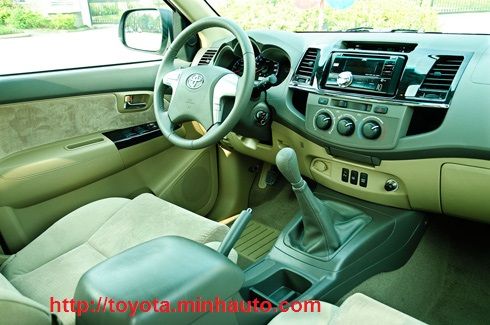 toyota fortuner 2013