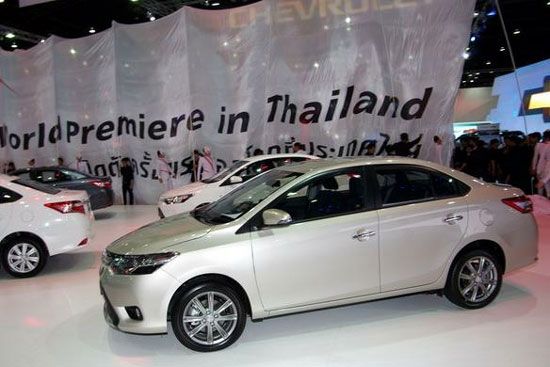 gia xe toyota vios
