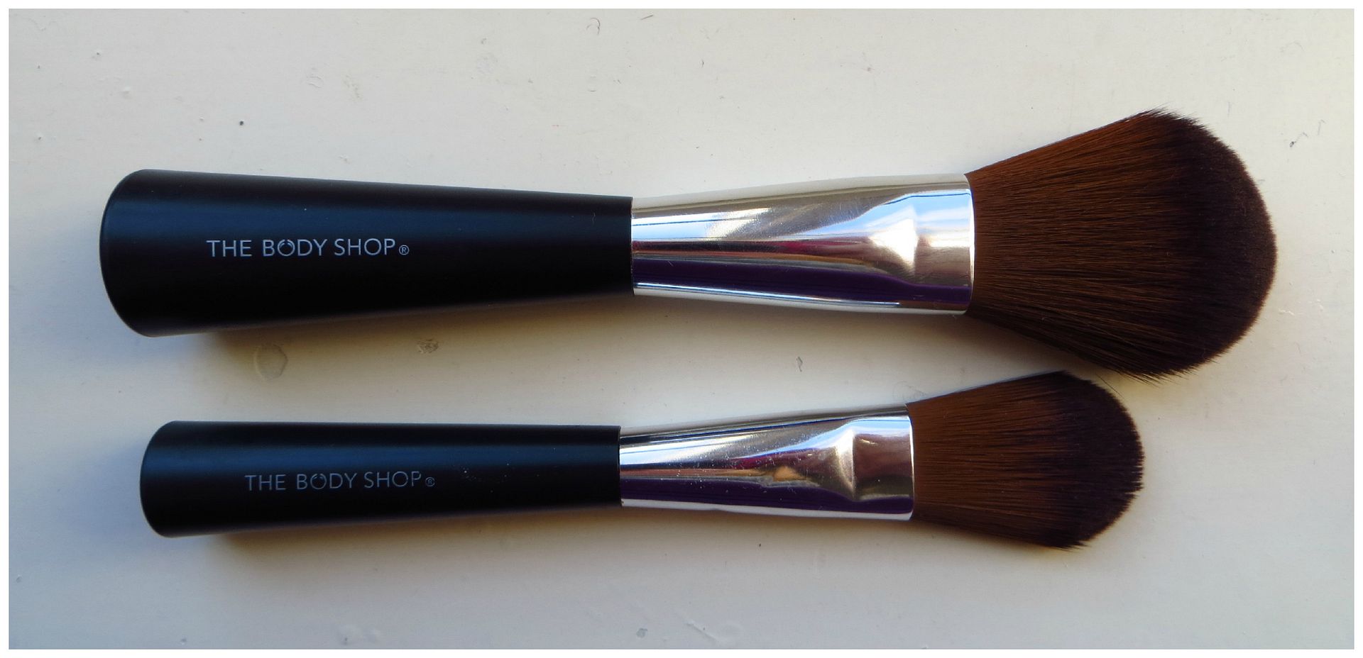 FLOATING IN DREAMS Reviews . Makeup . Fashion . everyday beauty made