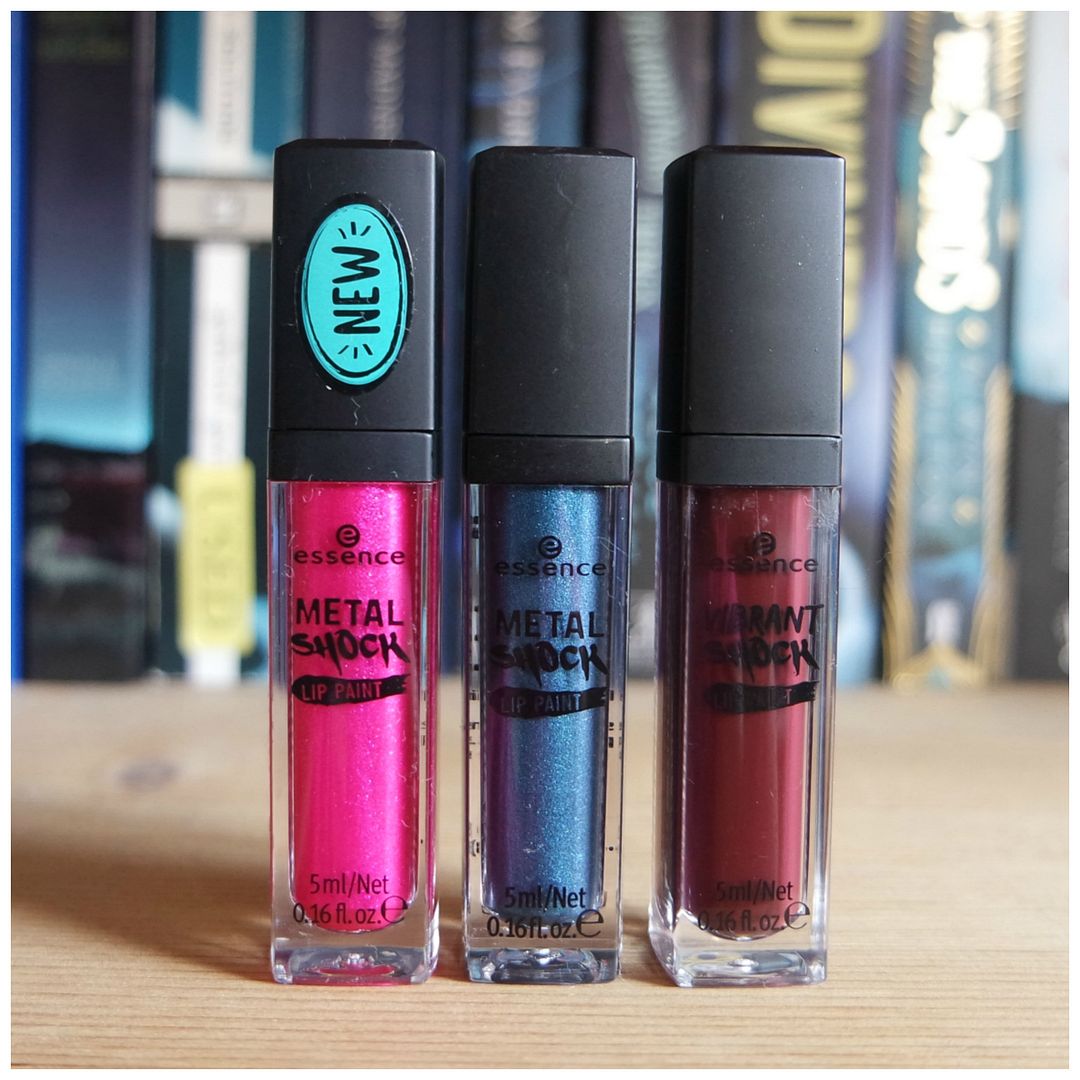 FLOATING IN DREAMS Reviews . Makeup . Fashion . everyday beauty made