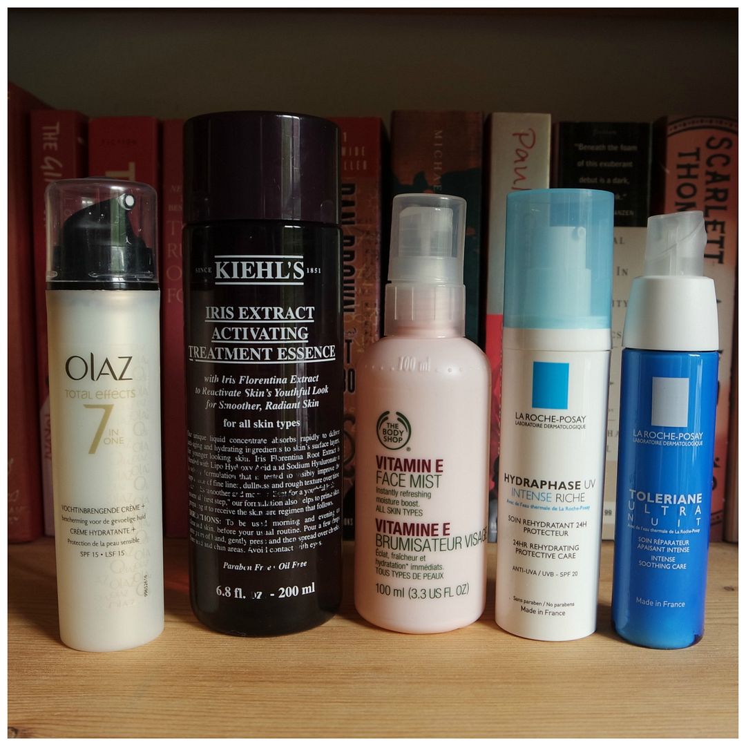 FLOATING IN DREAMS Reviews . Makeup . Fashion . everyday beauty made