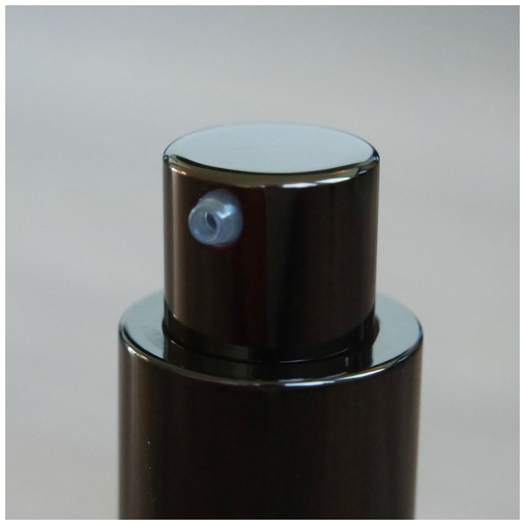 Becca First Light Priming Filter primer hydrating review swatch makeup look application Becca First Light Priming Filter primer hydrating review swatch makeup look application