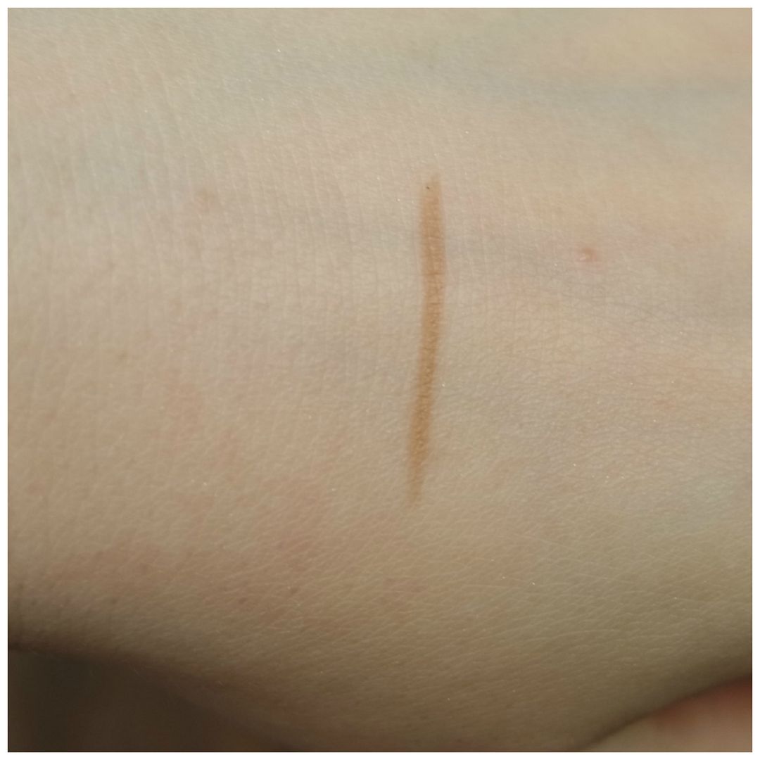 Essence Micro Precise Brow Pencil Blonde review swatch