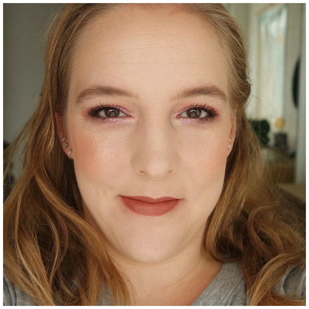 kokie be bright concealer review swatch fair skin application makeup look
