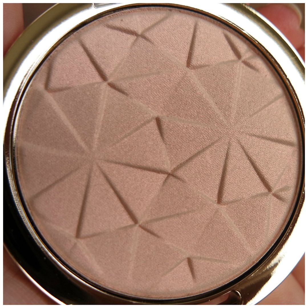 milani luster light highlighter review swatch makeup look hypnotic lights