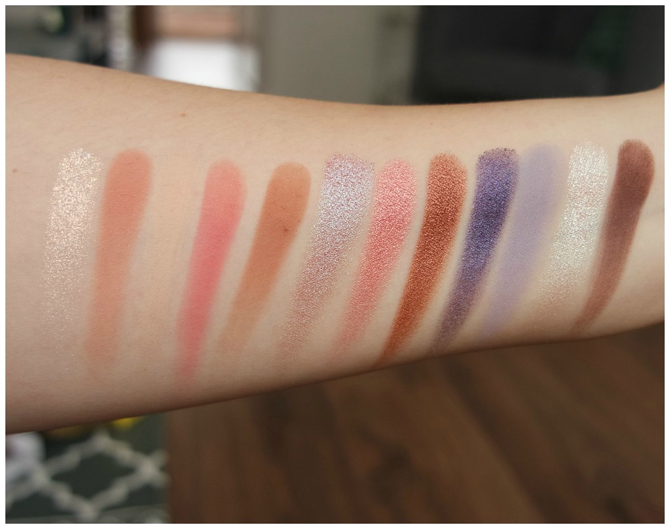 nabla soul blooming eyeshadow palette review swatch makeup looks