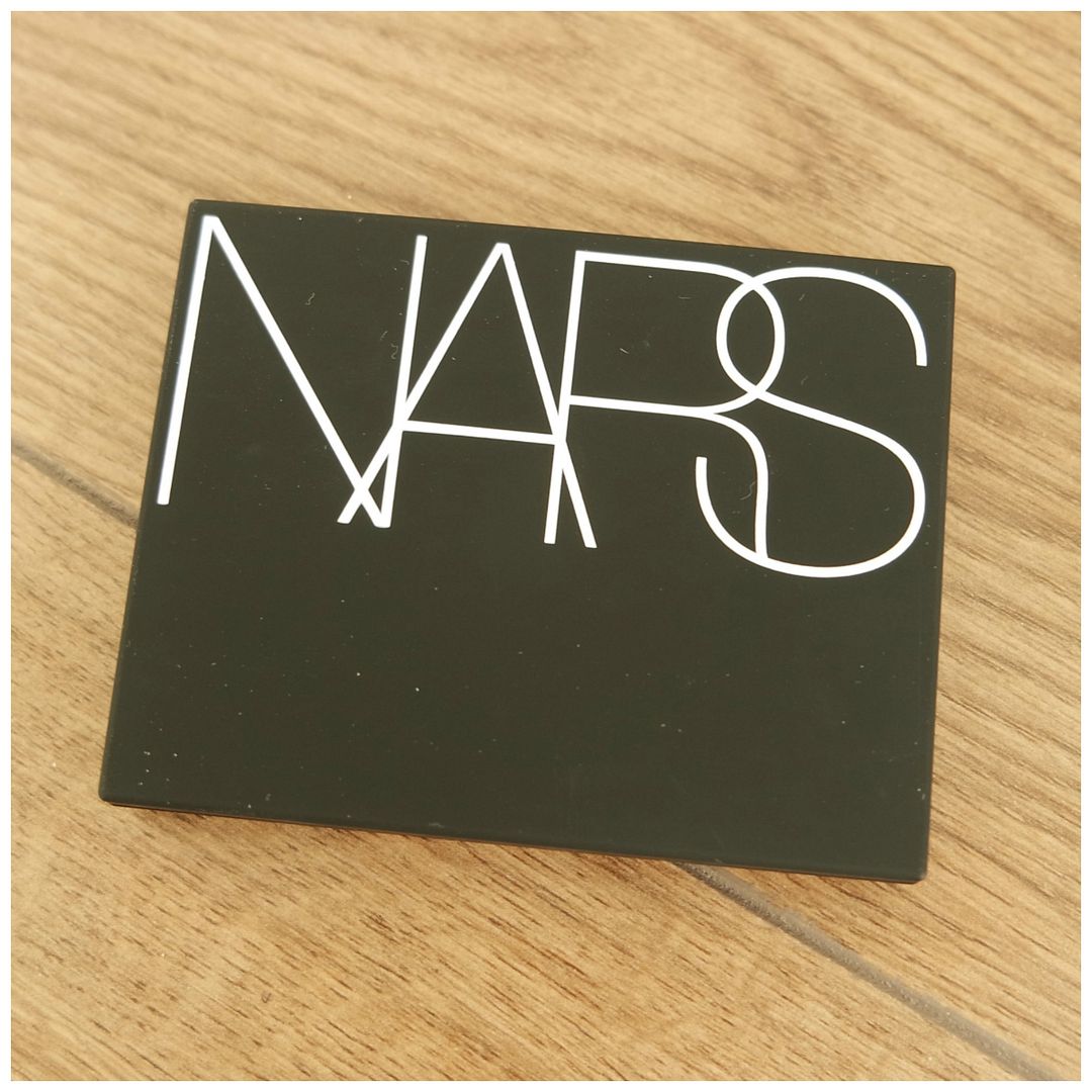 NARS Forte De France highlighter swatch review makeup look application