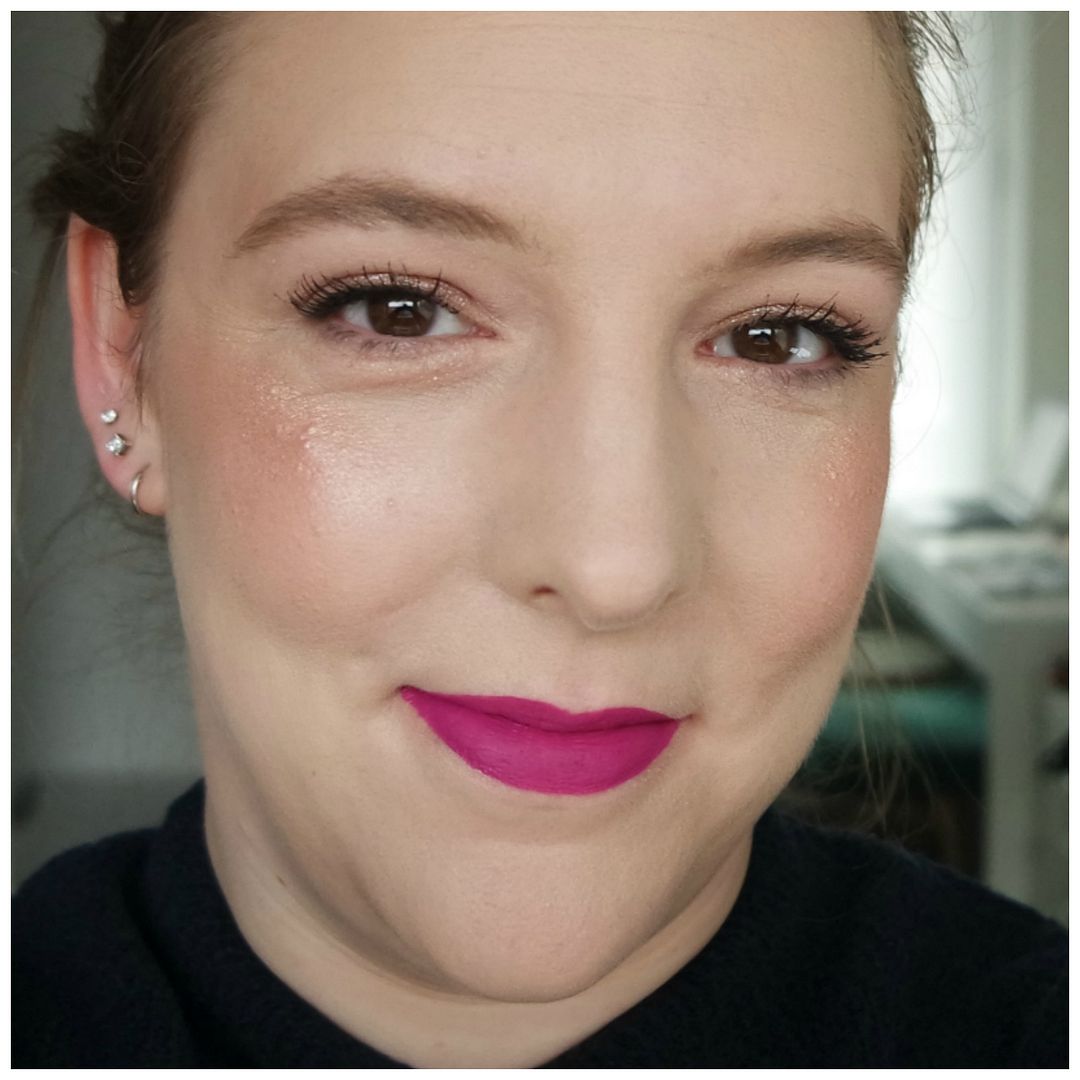 ofra blissful highlighter review swatch application makeup look