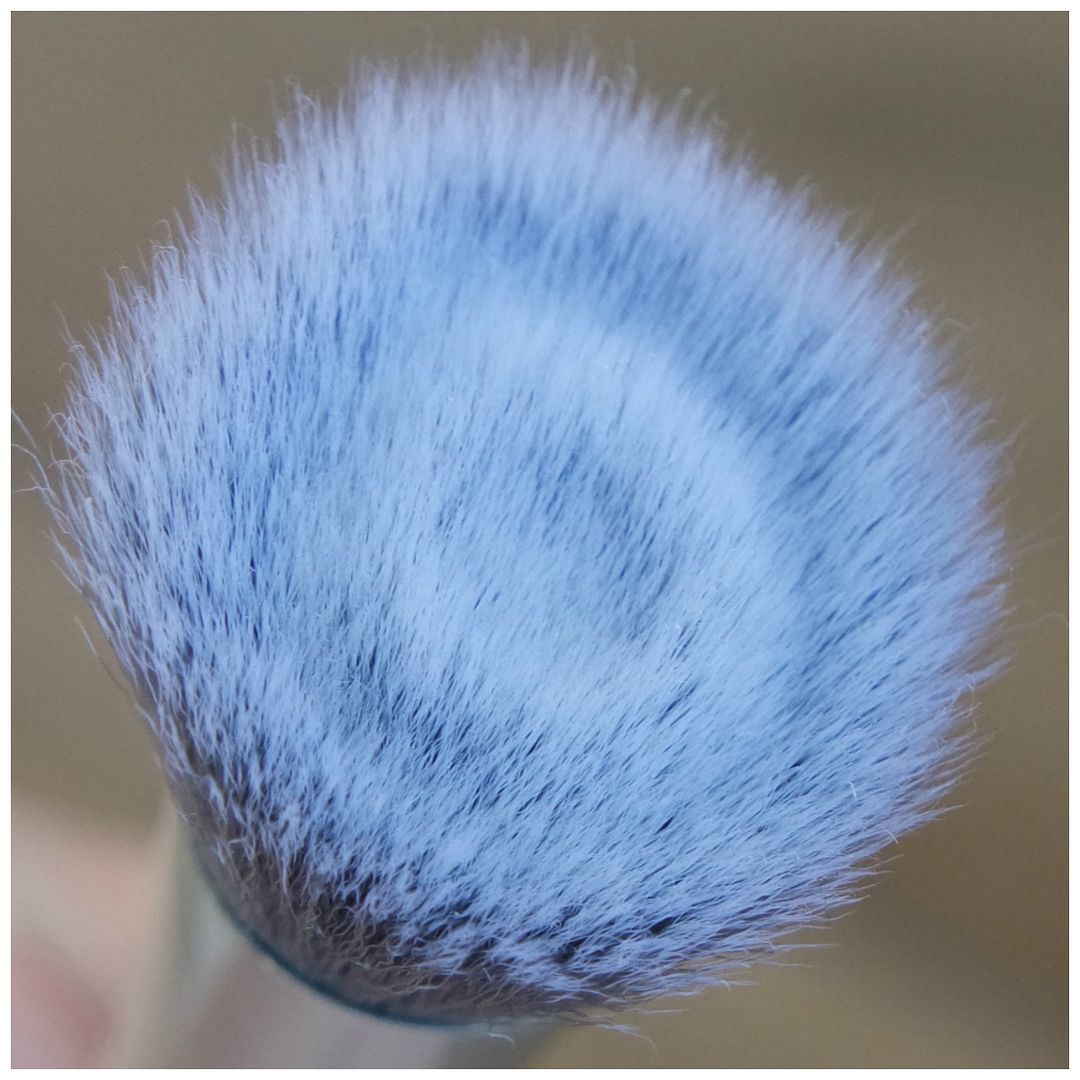 real techniques makeup brush complexion blender primer review skincare