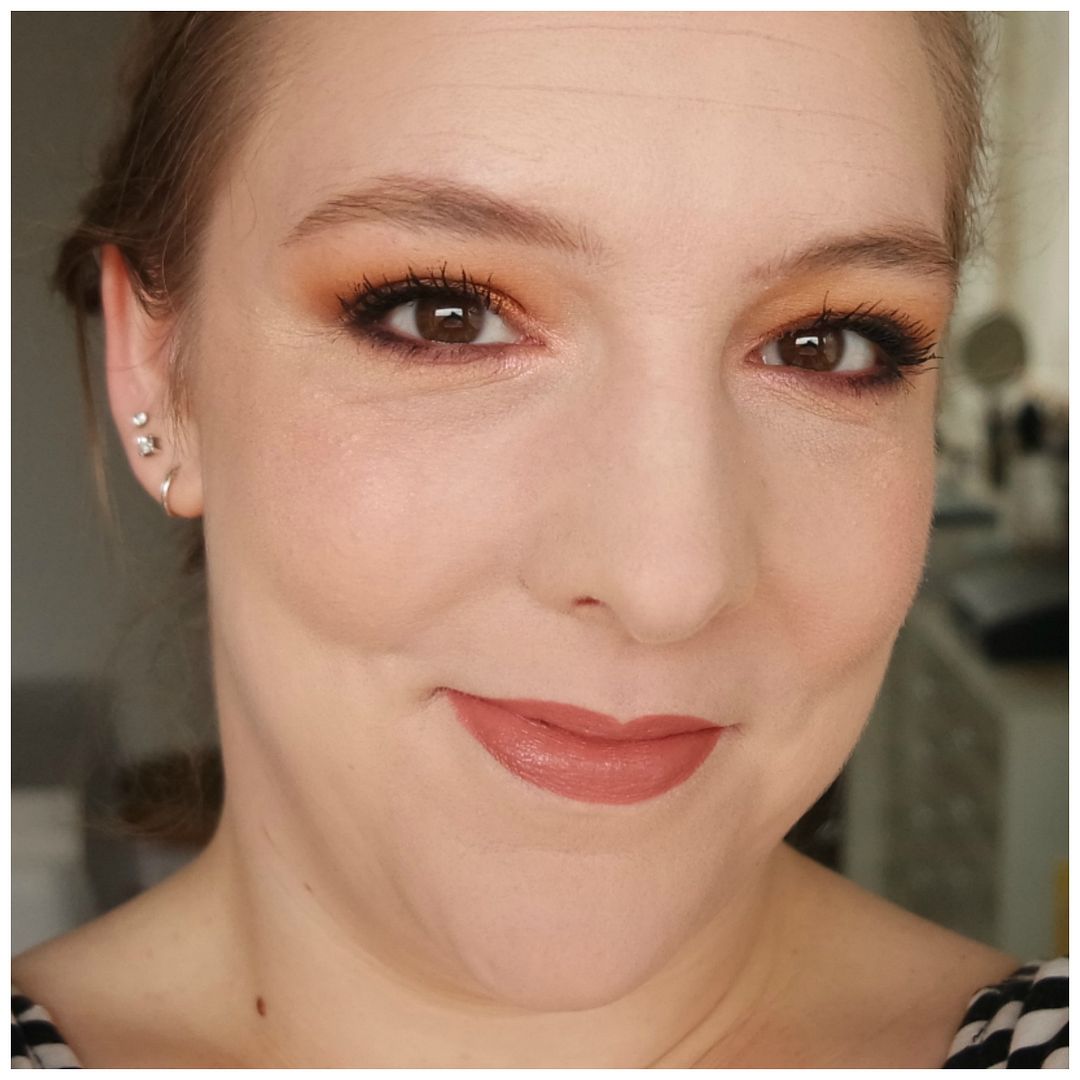 the balm take home the bronze bronzer oliver review swatch makeup look application fair skin