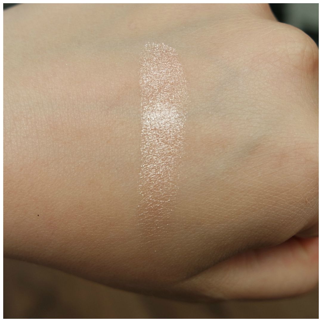 too faced fruit cocktail blush duo berries and bubbly review swatch application makeup look