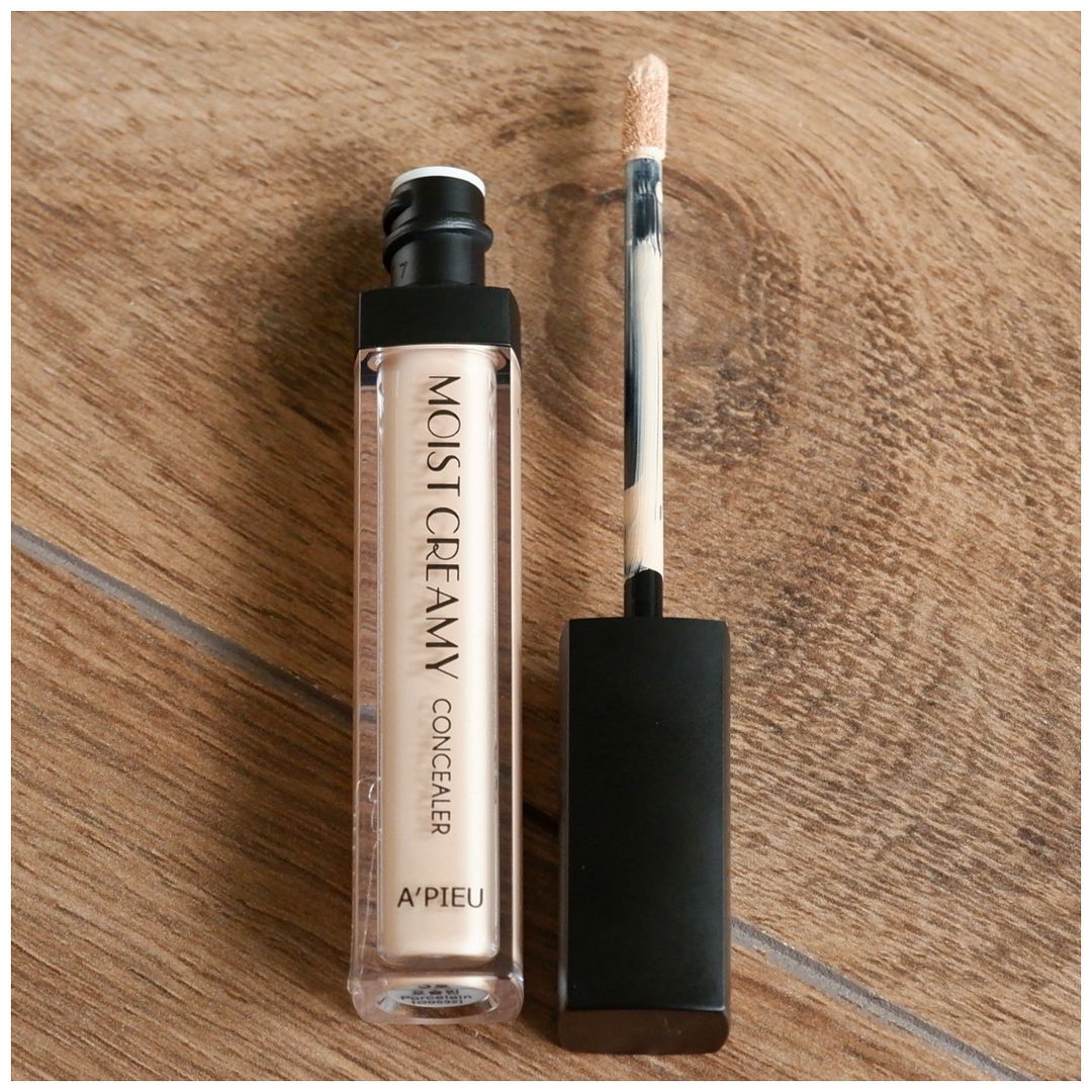 a'pieu apieu moist creamy concealer 3 porcelain review swatch makeuplook a'pieu apieu moist creamy concealer 3 porcelain review swatch makeuplook