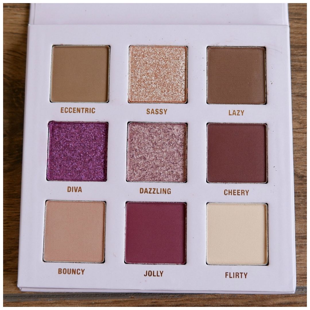 catrice disney daisy duck minnie mouse limited edition eyeshadow palette review swatch makeup look catrice disney daisy duck minnie mouse limited edition eyeshadow palette review swatch makeup look