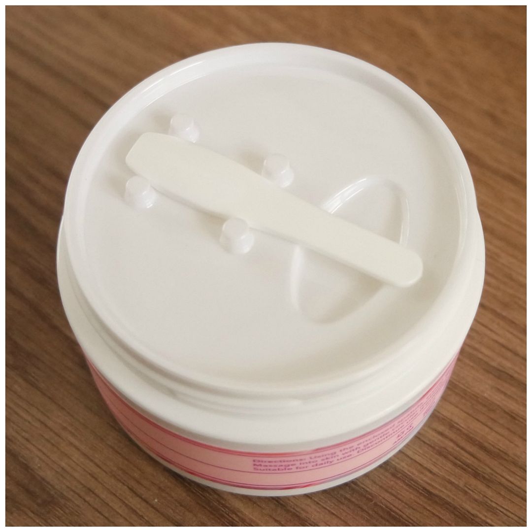 Good Molecules Cleansing Balm review – Floating in Dreams