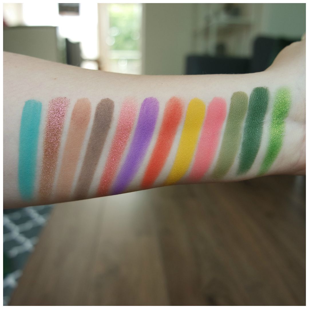 menagerie cosmetics feral eyeshadow palette review swatch makeup look 3 looks 1 palette menagerie cosmetics feral eyeshadow palette review swatch makeup look 3 looks 1 palette