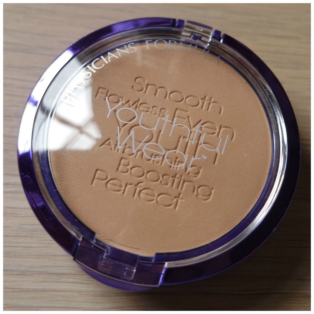 physician's formula youthful wear youthboosting face powder beige illuminating finish review swatch makeup look physician's formula youthful wear youthboosting face powder beige illuminating finish review swatch makeup look