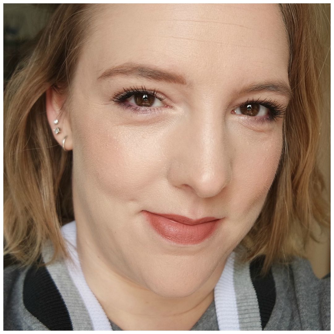 physician's formula youthful wear youthboosting face powder beige illuminating finish review swatch makeup look physician's formula youthful wear youthboosting face powder beige illuminating finish review swatch makeup look