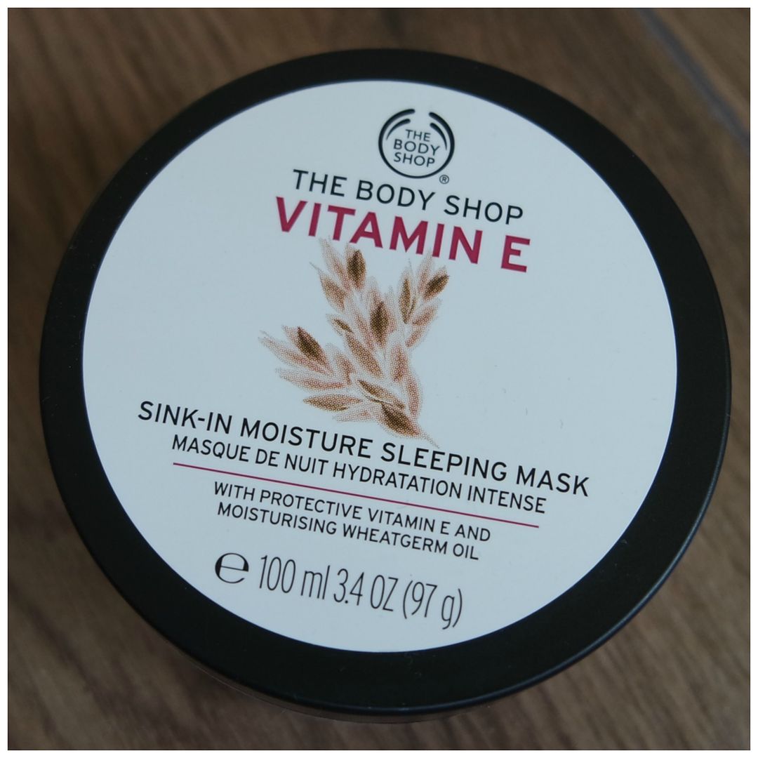 Democratie moeder kabel Floating in Dreams - Reviews . Makeup . Fashion . everyday beauty made  sense. The Body Shop Vitamin E Sleeping Mask review